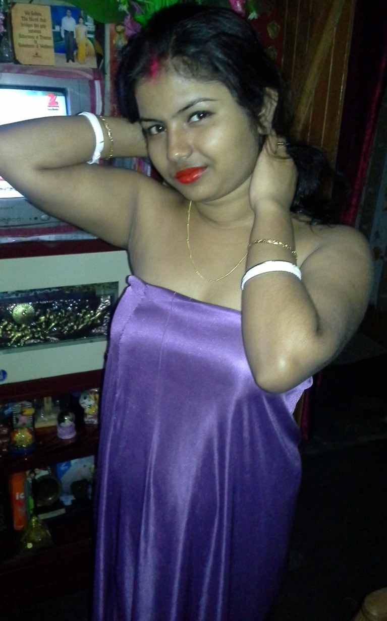 Bihari Bhabhi boobs show pics 2