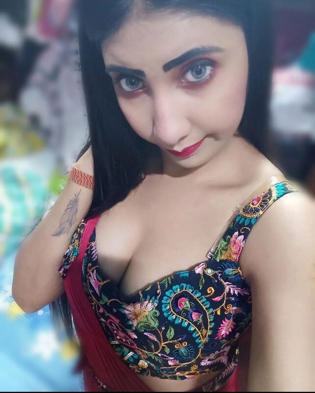 Blue eyes Bangla girl topless sexy pics exposed 6
