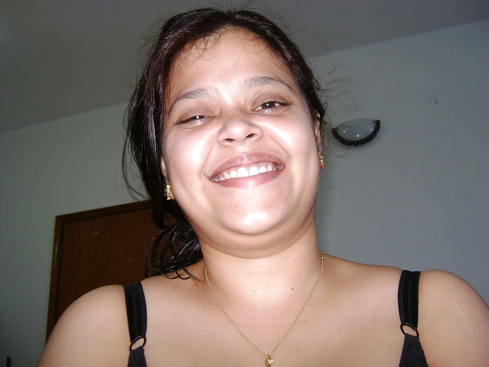 Booby Indian girl pics look visually satisfying 4