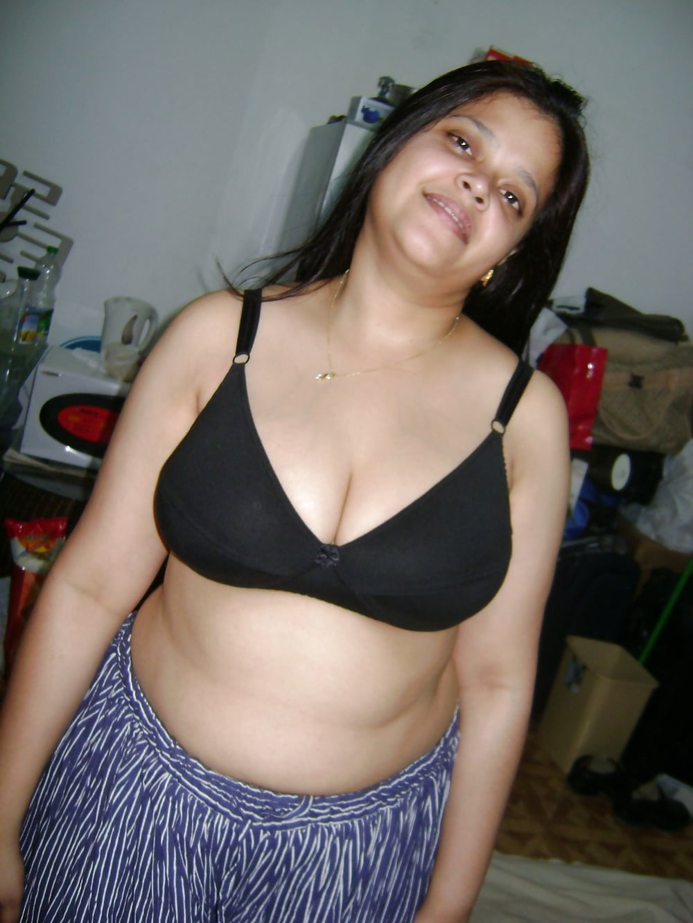 Booby Indian girl pics look visually satisfying 5