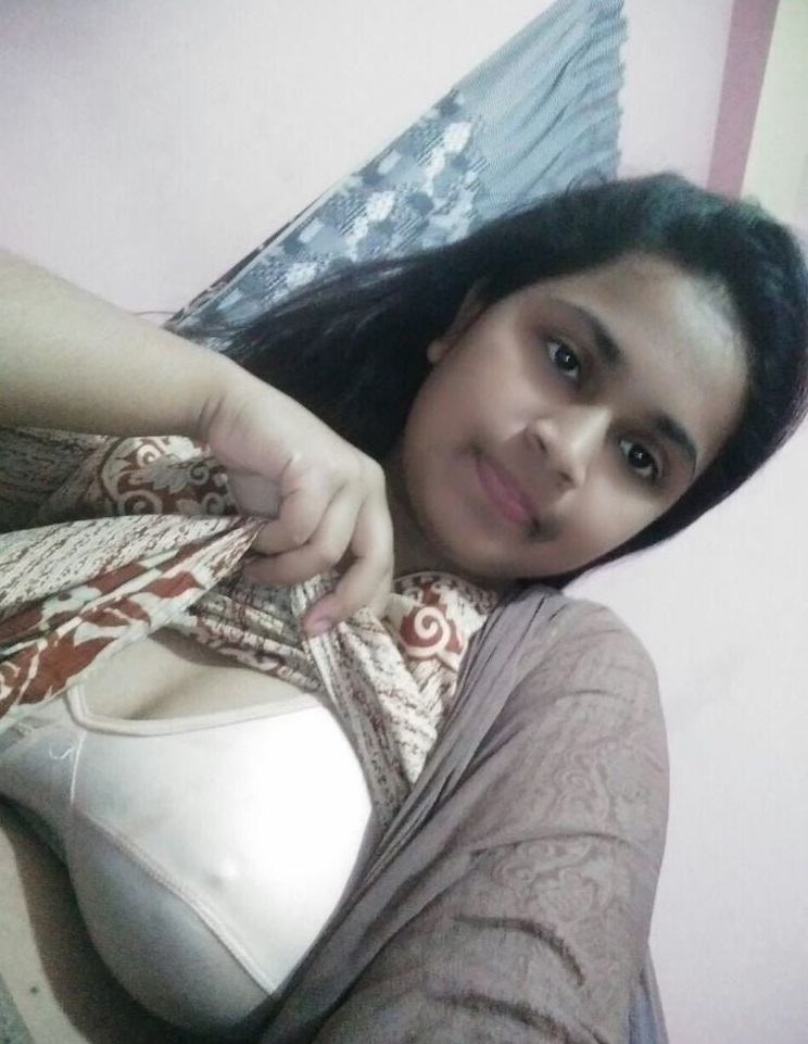Booby Indian teen seducing huge boobs pics 7