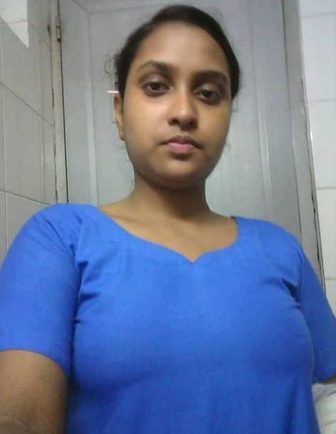 Busty college girl nude photos goes live on net 2