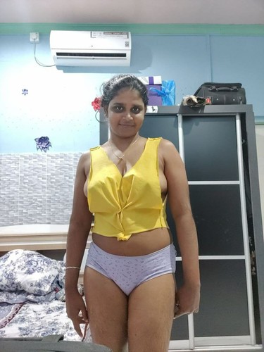 Busty cutie with horny looks 6