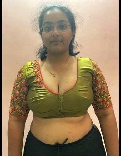 Busty Indian girl naked in front of mirror pics 3