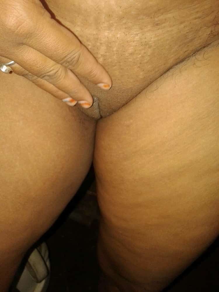 busty village Bhabhi nude photo collection 3