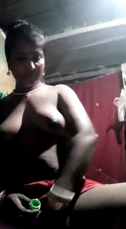 Cheating desi bhabhi nude photos shared with devar 3