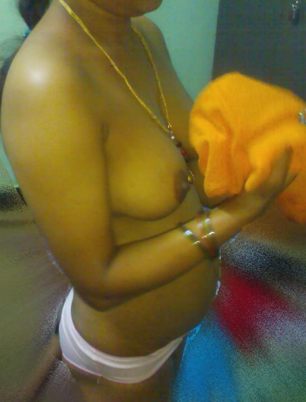 Chennai aunty nude pics to raise your sexual mood 3