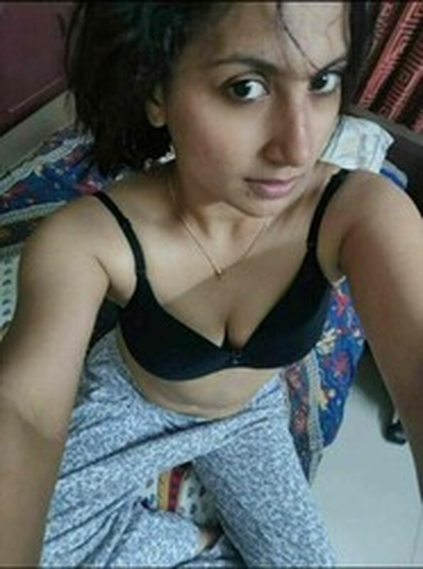 Chennai girl rare topless photo shared online 5