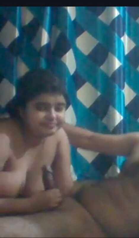 Chubby bhabhi nude videos and photos exposed 4