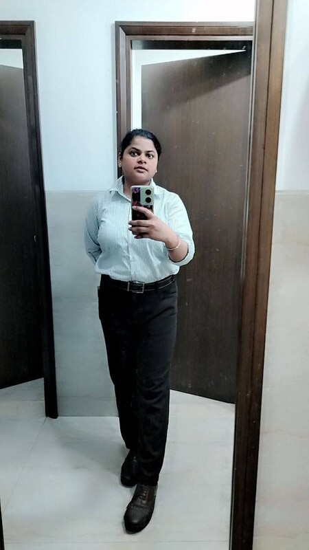 chubby HR manager lady showing big boobs and naked pussy 1