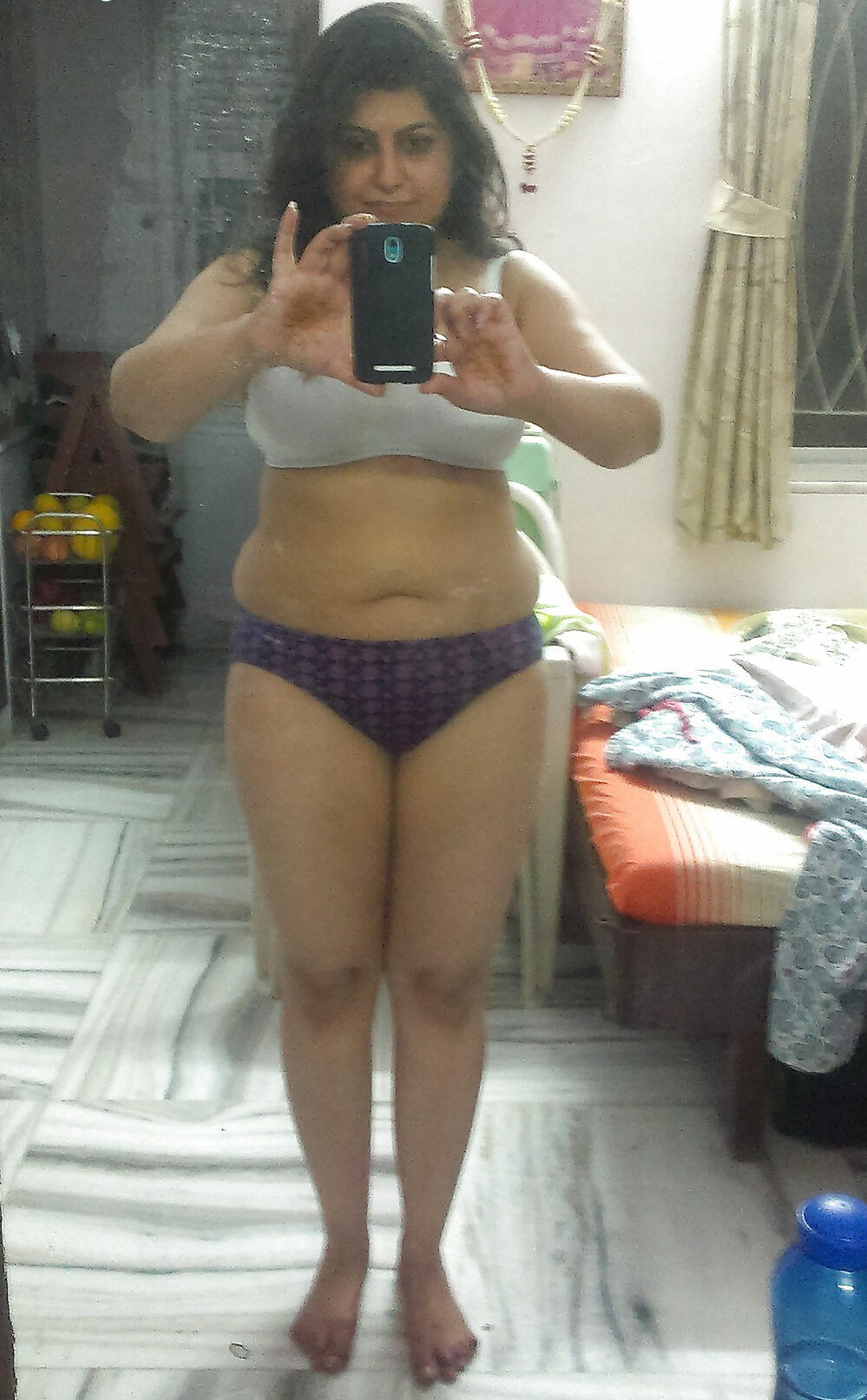 Chubby Punjabi wife nude pics 7