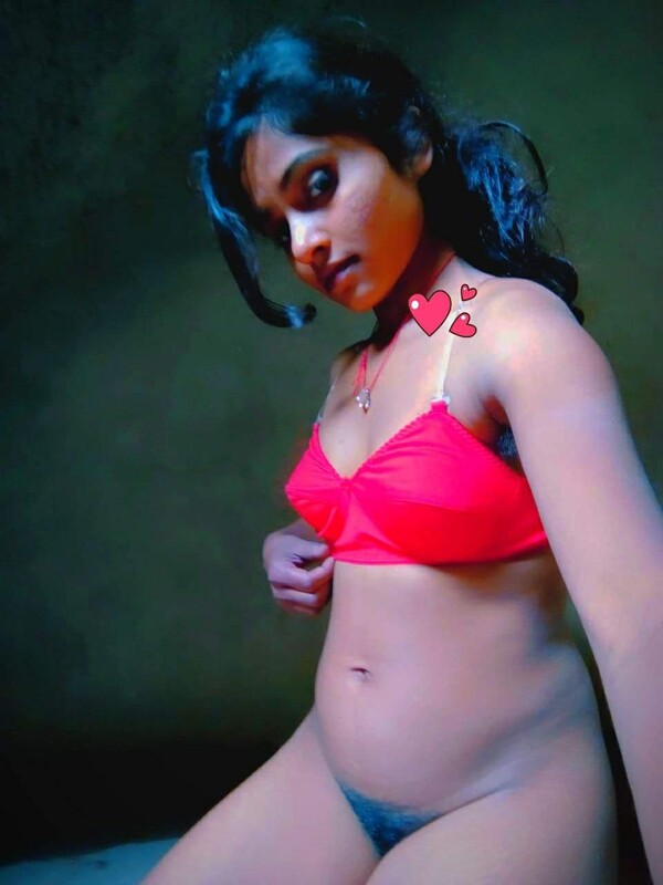 College girl removing bra and nude photos 6