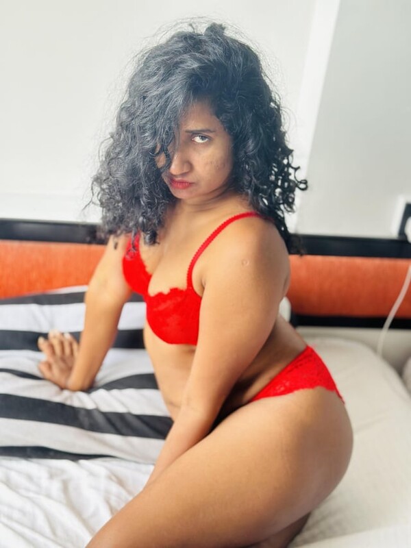 Curly hair Indian girl nude blowjob to big dick 3