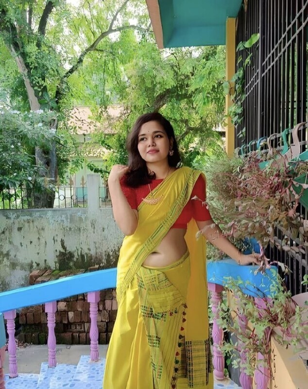 Cute Assam girl nude big boobs like milk tankers 1
