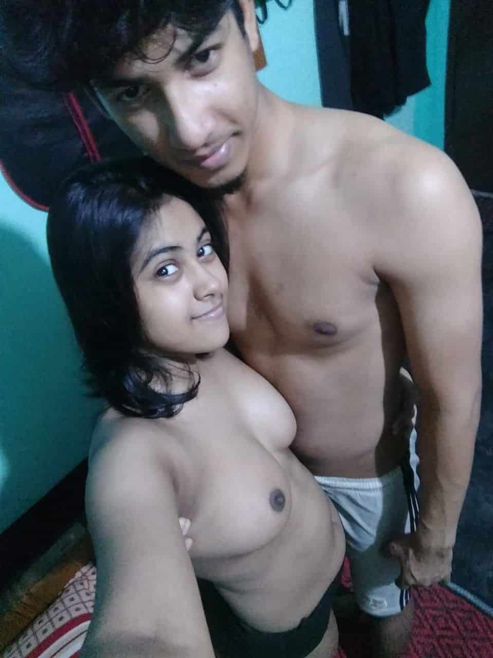 Cute girl leaked pics with her bf in nudity 2