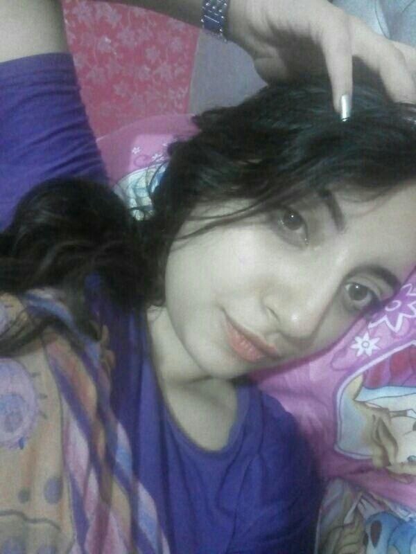 Cute Indian bathing girl private body parts show 1