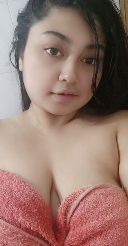 Cute Indian girl big boobs photos leaked online 6