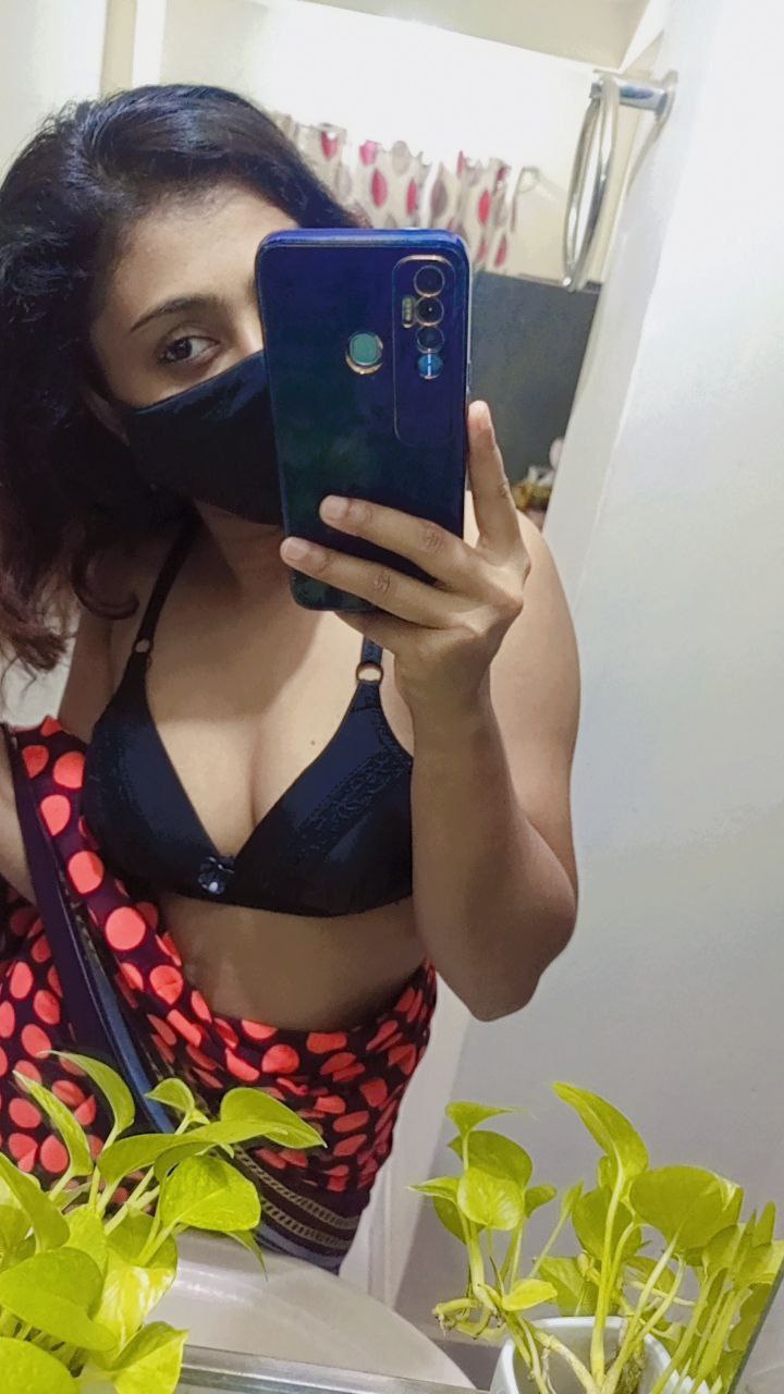 Cute Indian girl naked collection full part 4