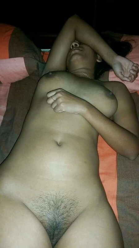 Cute Lankan unmarried girl nude selfie pics 2