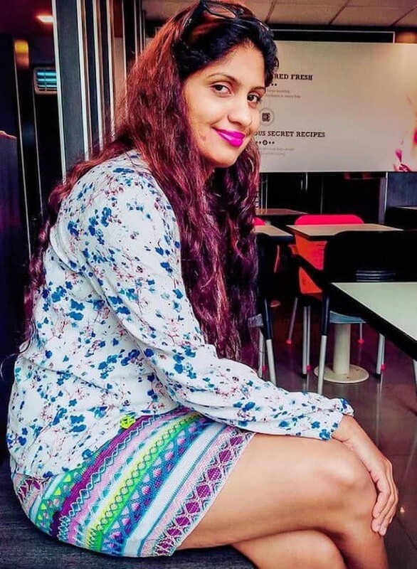 Cute Lankan unmarried girl nude selfie pics 6