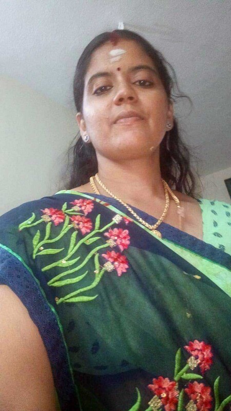 Cute Tamil wife from Madurai showing nude curves 3
