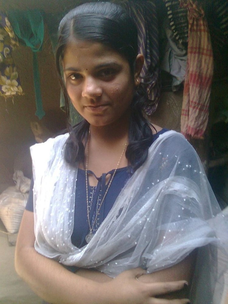 Cute village Indian girl pics 1