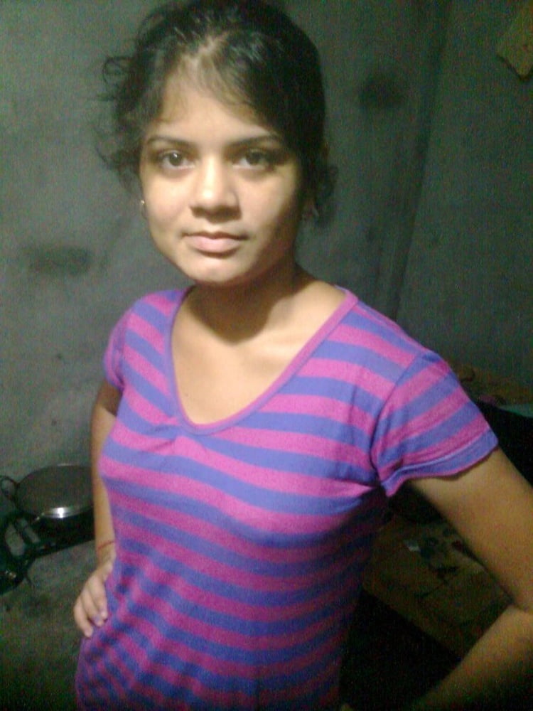 Cute village Indian girl pics 2