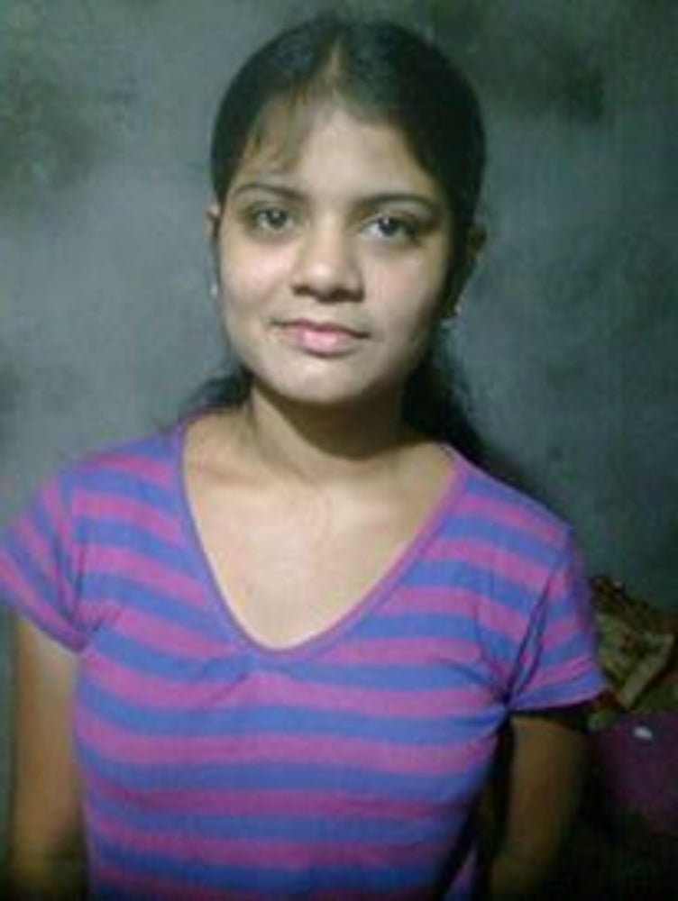 Cute village Indian girl pics 3