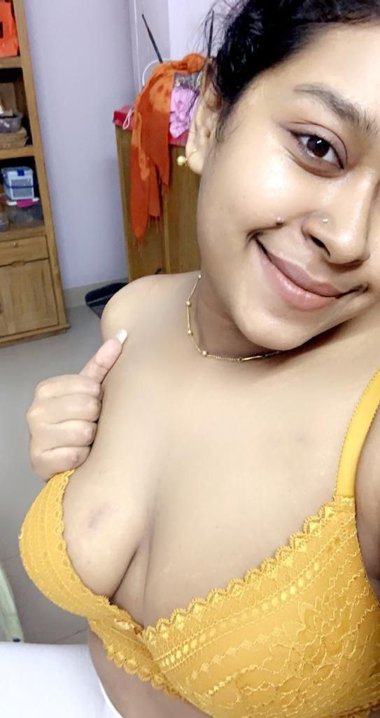 Dark brown nipples and bushy pussy desi girl nude 6