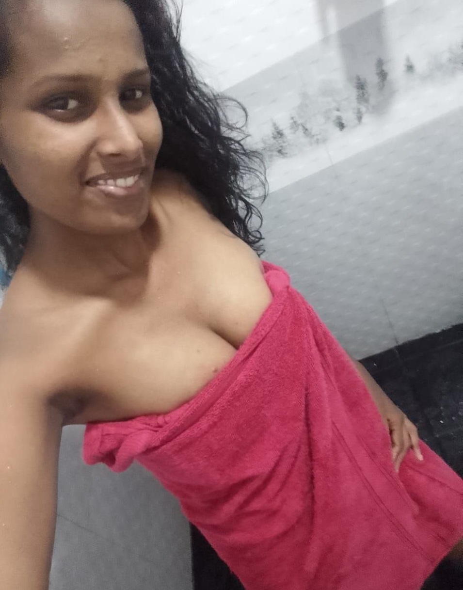 Dark brown nipples Tamil girl naked photos 2
