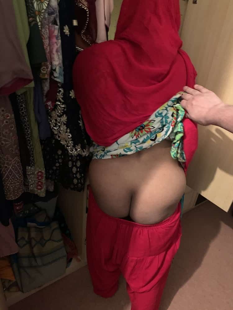Dehati Bhabhi nude photos gallery 5