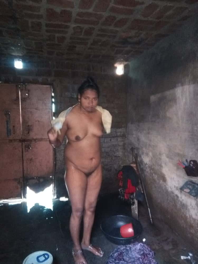 Dehati Bhabhi nude pics collection online 3