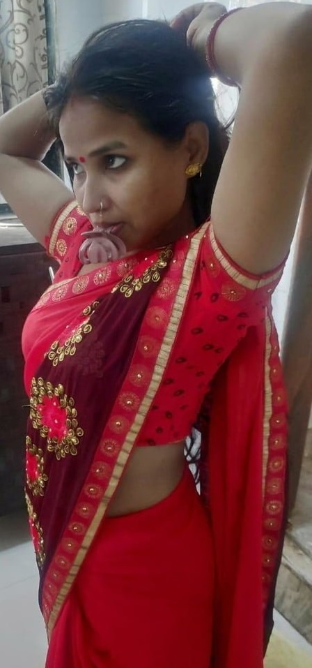 Dehati Bhabhi pussy pics 1