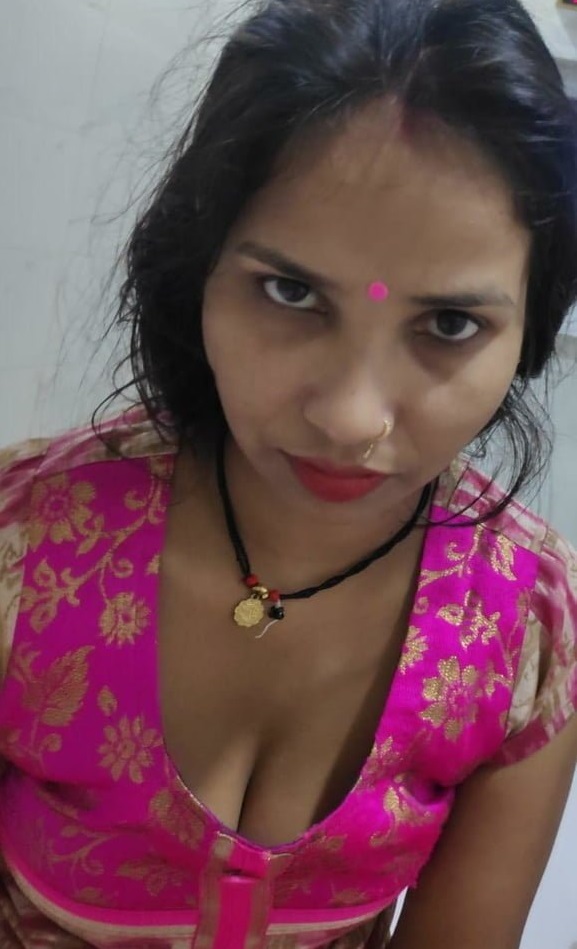 Dehati Bhabhi pussy pics 5