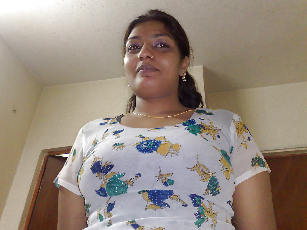 Desi amateur girl nude pics 9