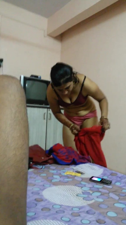 Desi Bhabhi secret sex photos with her Devar 5