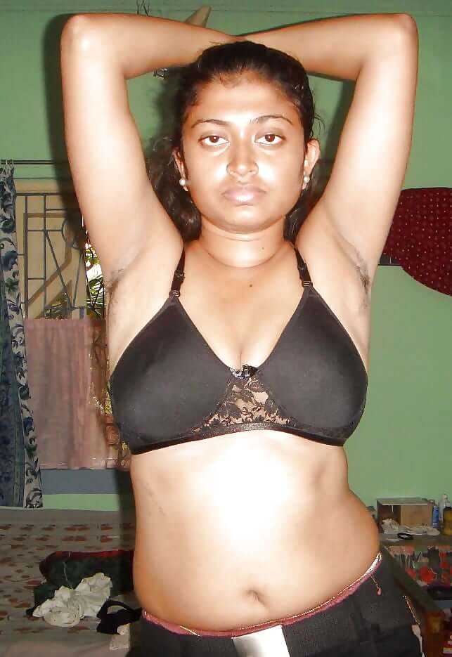 Desi bhabi nude photos waiting for your cum tribute 3