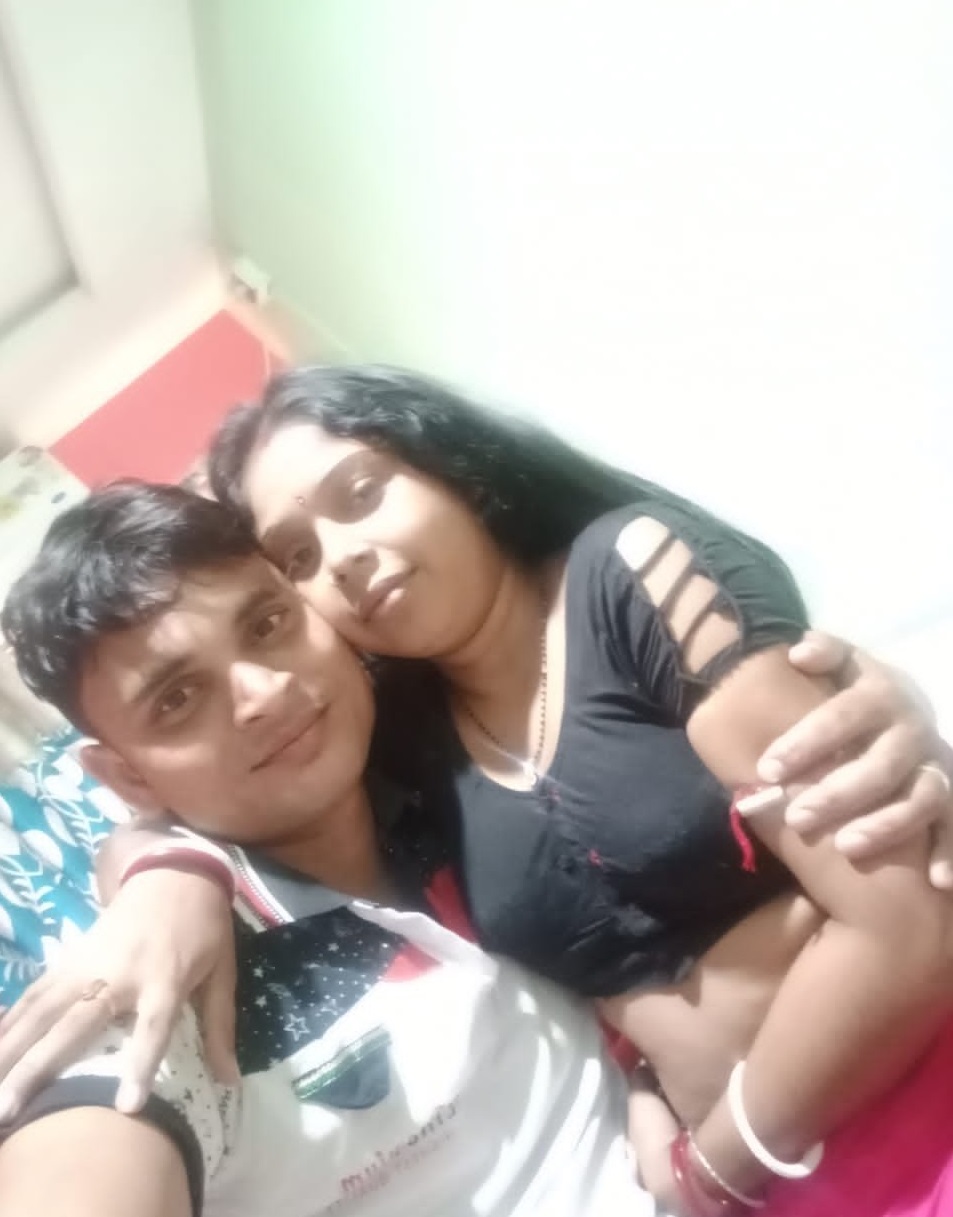 Desi couple topless foreplay homemade photos 1