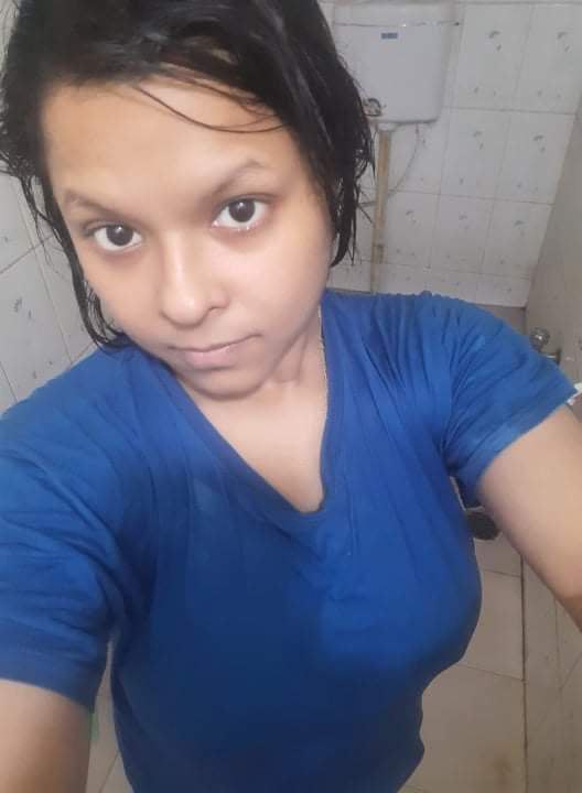 Desi girl nude bathing and big boobs flaunt 3