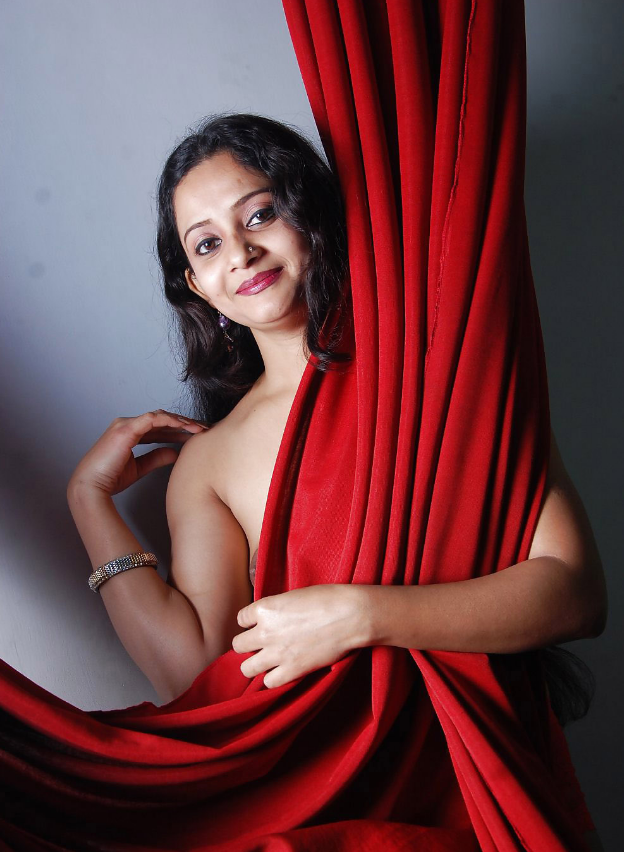 Desi Girl Nude Photography inside studio 1
