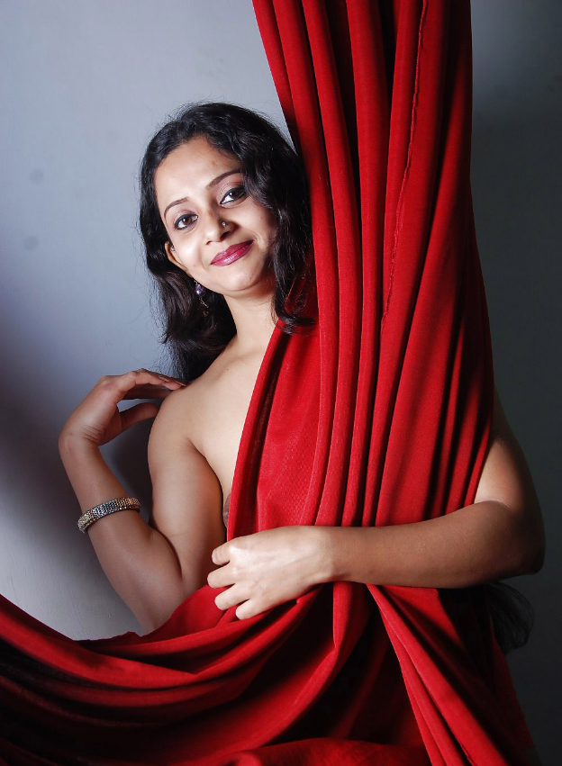 Desi Girl Nude Photography inside studio 5