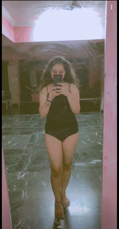 Desi girl unseen topless photos in black & white 4