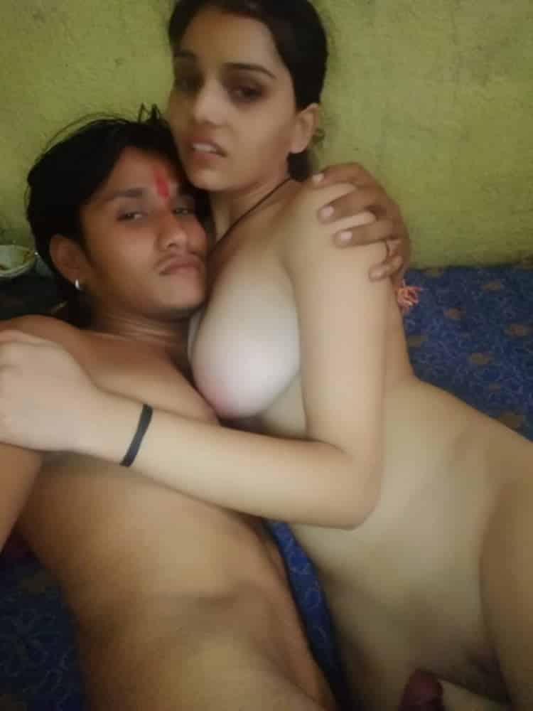 Desi lover sex pics leaked online 4