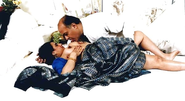 Desi mature whore aunty sex photos 3