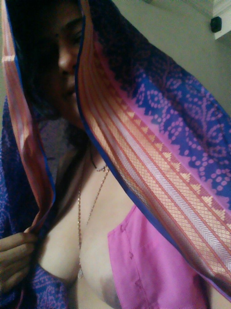 Desi nude pics of naughty bhabhis having fun with their husband’s 9