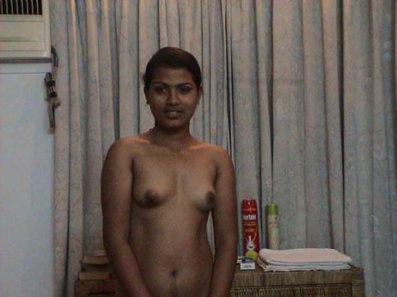 Desi sex photo of teen girls flaunting their sexy slim figure 8