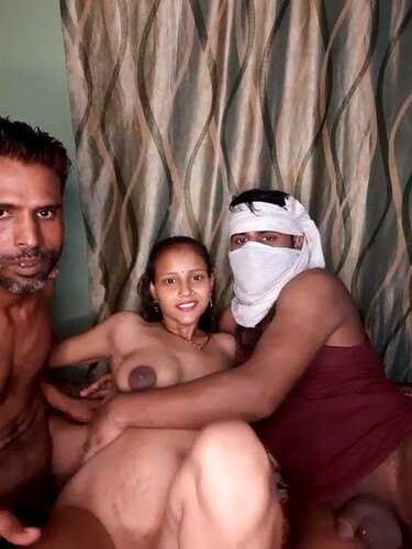 Desi threesome sex with husband and friend photos 7