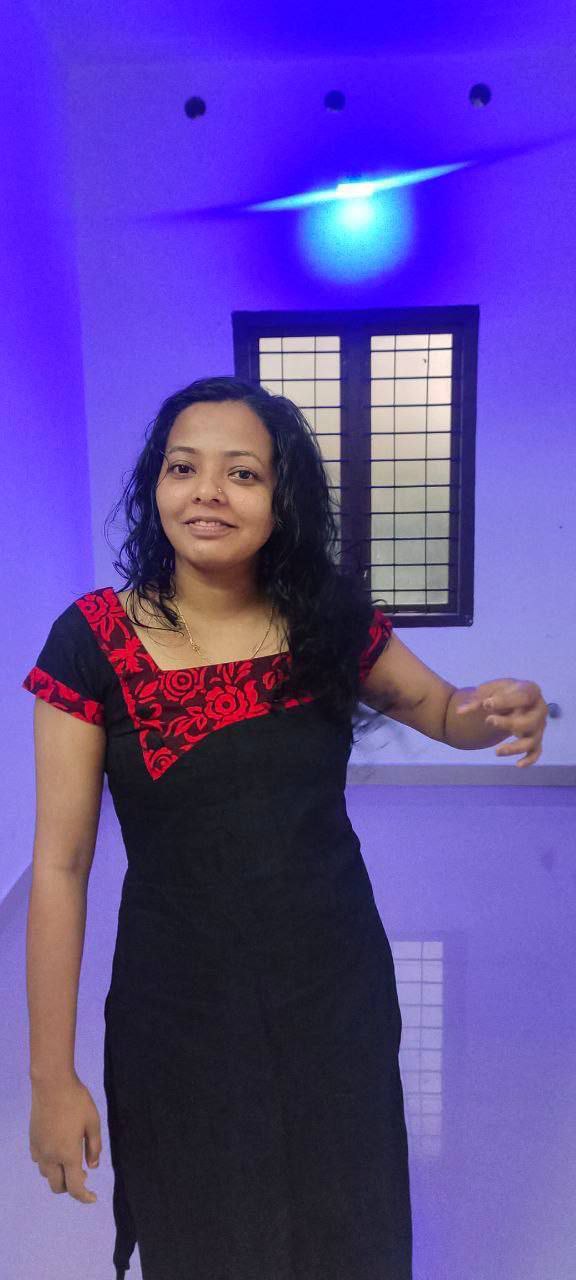 Ex-girlfriend nudes posted online after breakup 2