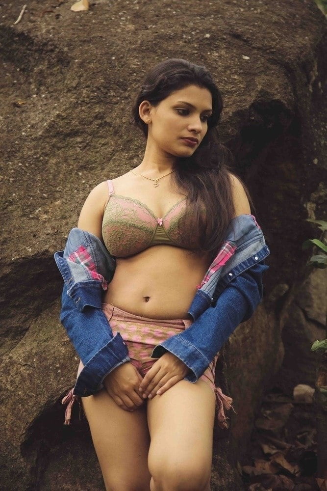 Fap worthy mallu porn star Reshmi Nair nude 3