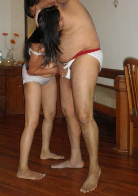 Free sexy pics of a young girl satisfying her horny mature uncle 1